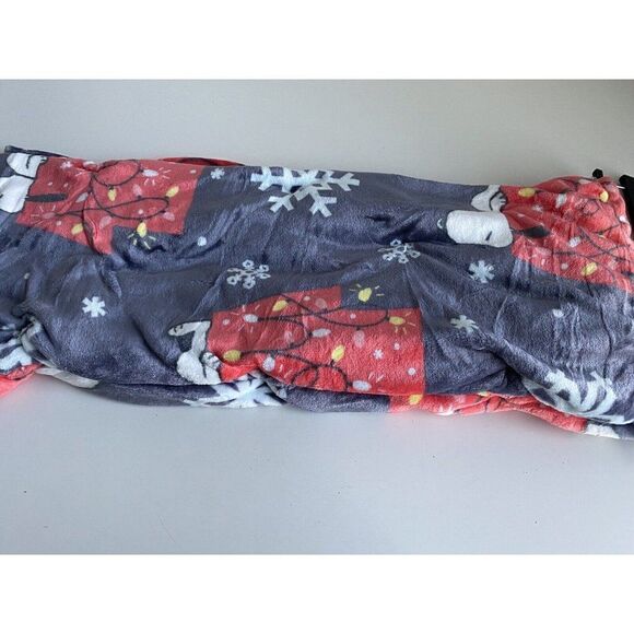 Peanuts Holiday Snoopy Christmas Lighted Doghouse Soft Plush Throw Blanket NEW - Picture 8 of 9